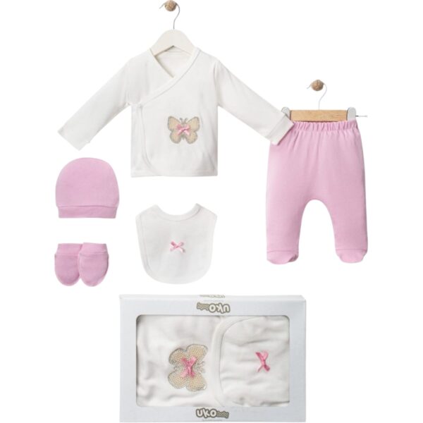 🦋 Butterfly Softness… Irresistibly Gentle! 5-piece baby set with elegant details and heartwarming quality 💞