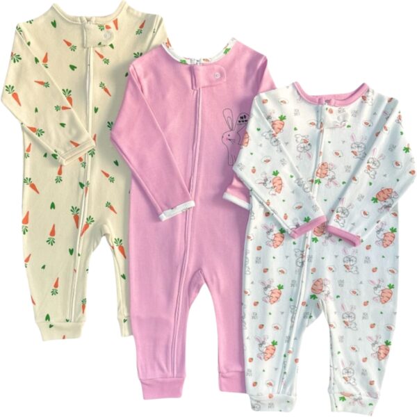 🐰🥕 3 Rompers… Your baby is cuter than bunnies and carrots! Cute style × silky softness × all-day comfort! 💖👶